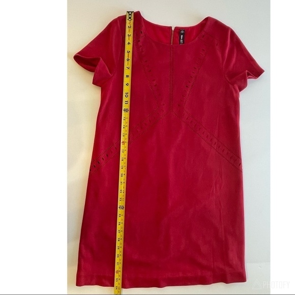 Design Lab Lord and Taylor Red Laser Cut Short Sleeve Dress Size Small - Picture 8 of 8